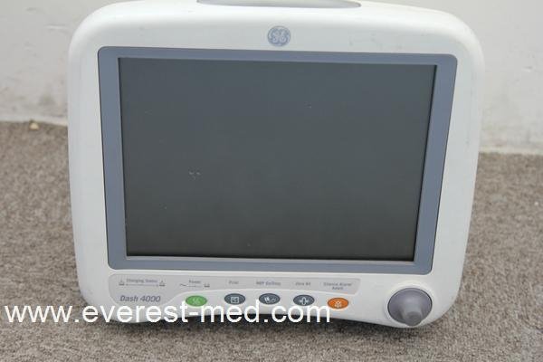 GE Dash 4000 comprehensive portable bedside monitor