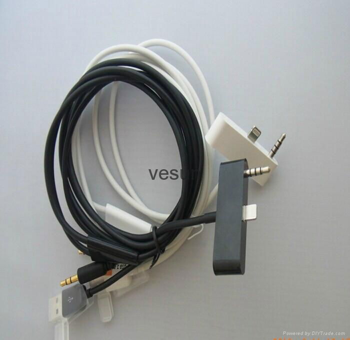 Iphone 5 5S 5C Ipad USB 3.5mm AUX plus Lightning Interface