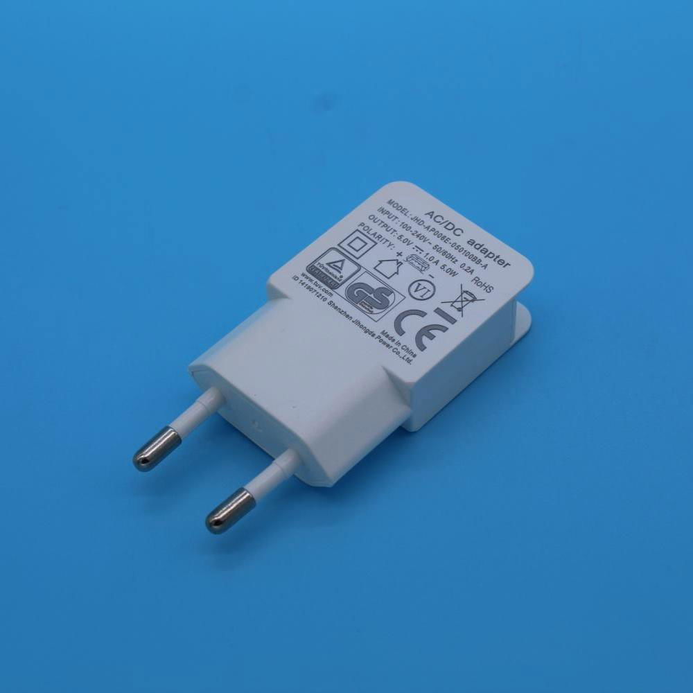 Ultra-thin USB charger 5V1A with GS-TUV CE 2