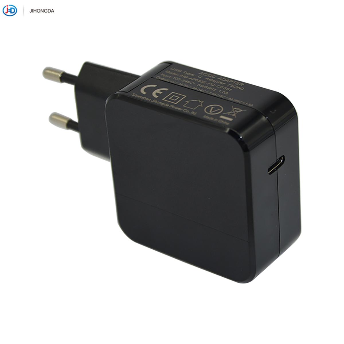 30W TYPE-C PD Charger with CE 2