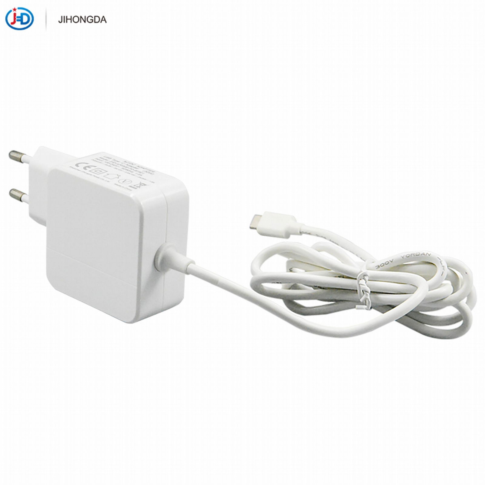 30W TYPE-C PD Power Adapter with CE 2