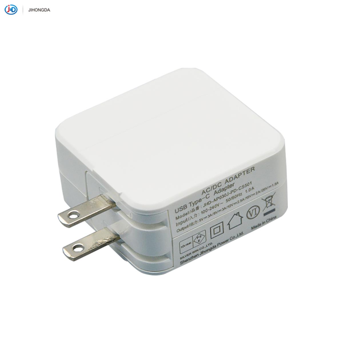 30W TYPE-C PD Charger with UL FCC PSE 2