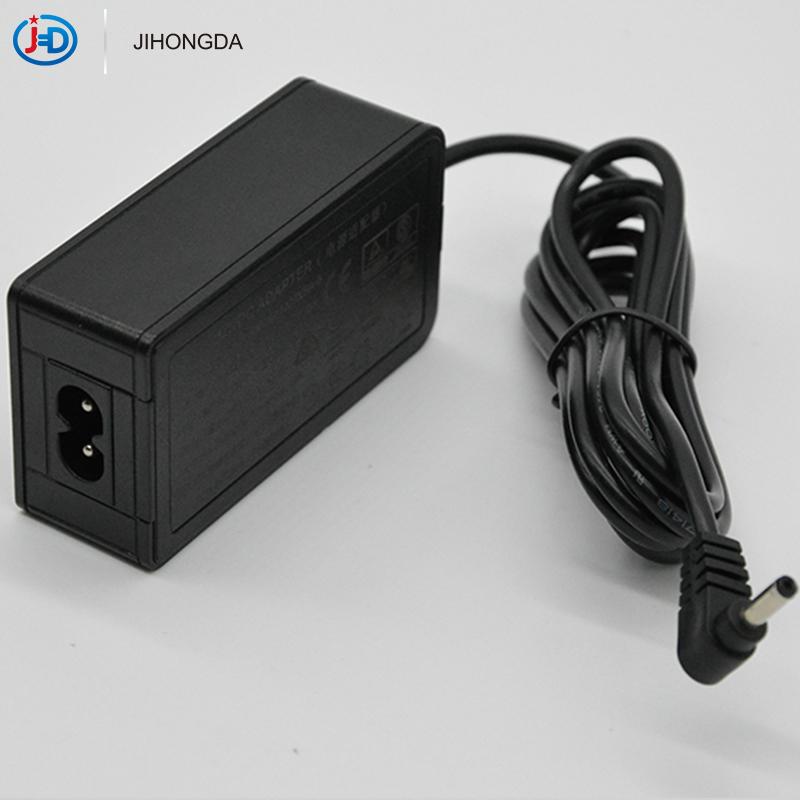 8字尾插座桌面式12V2A電源適配器 3