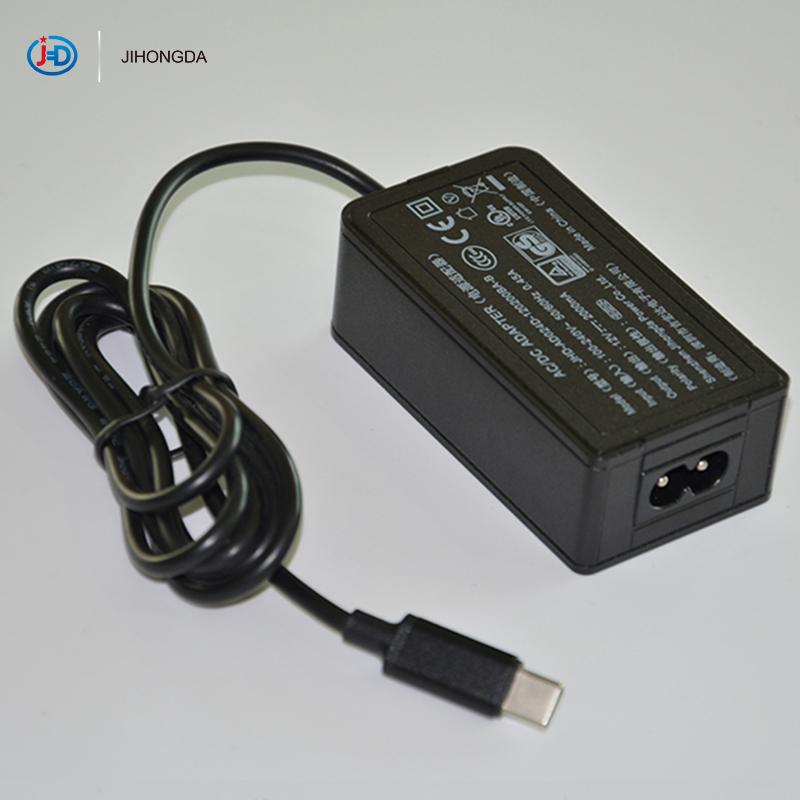 8字尾插座桌面式12V2A电源适配器 4