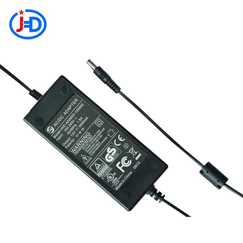12V5A Switching Power Supply Adapter with UL GS CE 3