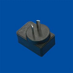 S-MARK阿根廷USB充电器5V2.5A