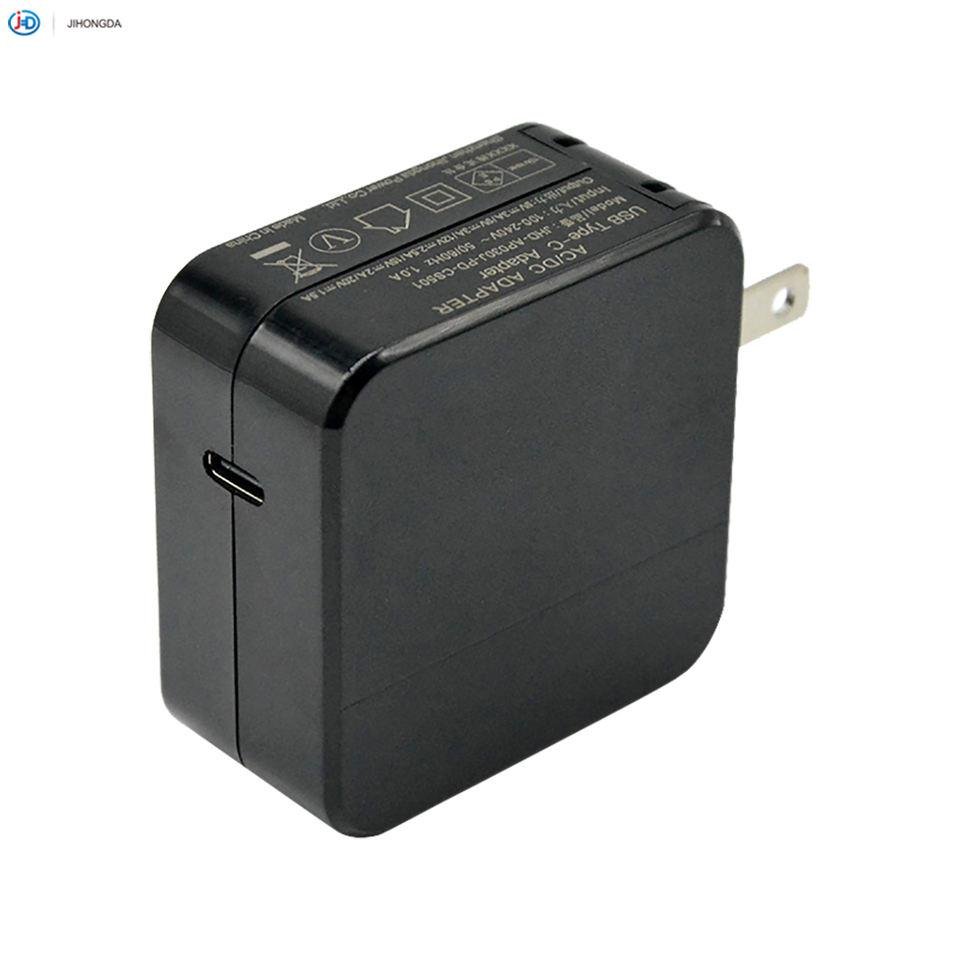 日本PSE認証可折疊插腳USB type C充電器 2