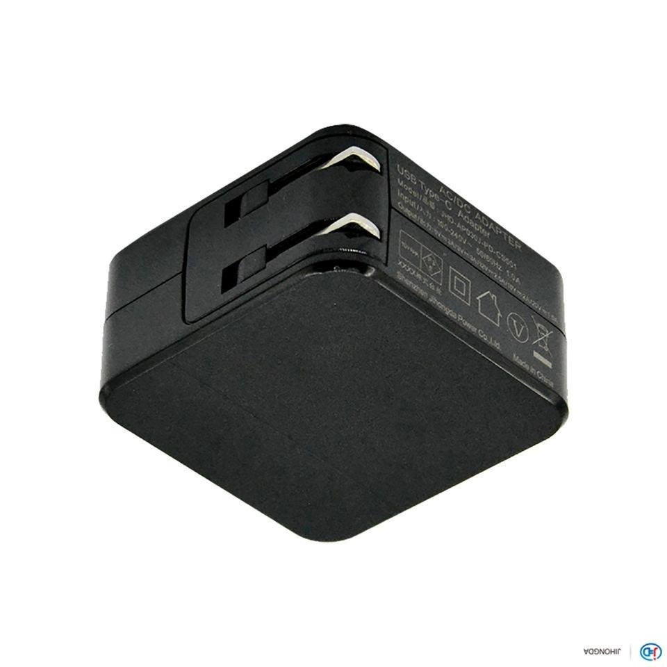 日本PSE認証可折疊插腳USB type C充電器 5
