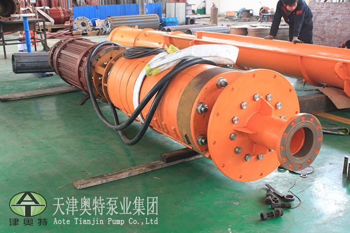 應急排水用的潛水礦用泵 3