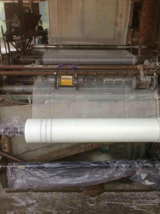 Alkali Resistance Fiberglass Mesh (AH-1402) 2