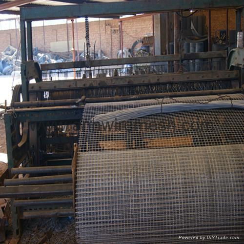 Galvanized Crimped Wire Mesh for Construction 3