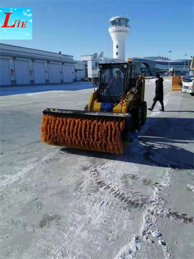 China skid steer sweeper angle sweeper for skid steer loader  3