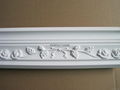 U White Elegant Carving Pattern Cornice Crown Moulding 1