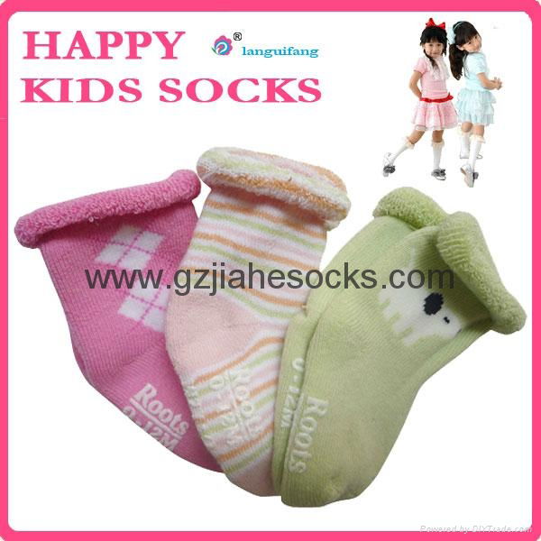 New Design Solid Color Anti-slip Knitting Socks Baby Slipper Socks 5