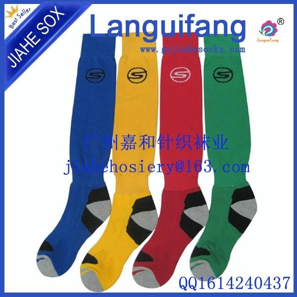Stripe jacquard knee height football socks 4