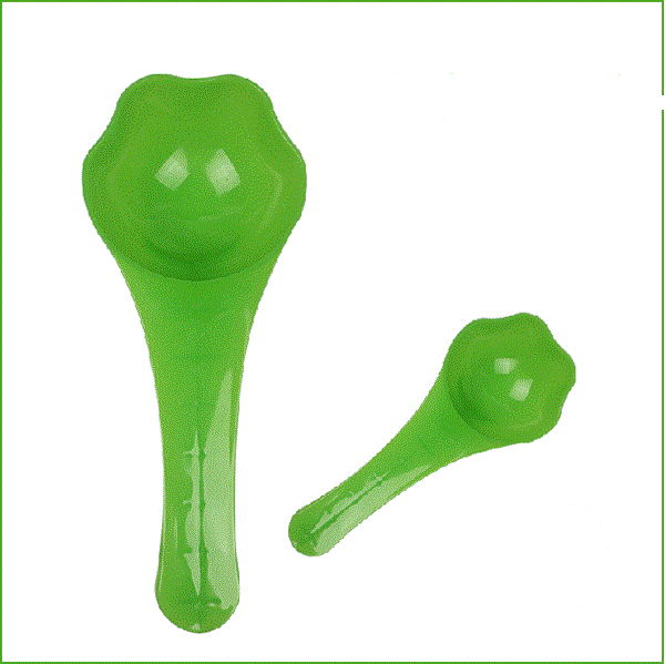 ood Design Plastic Pet Food Spoon with clip Dog Measuring Spoon 3