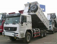 HOWO Tipper/dump tuck 6x4 for sale