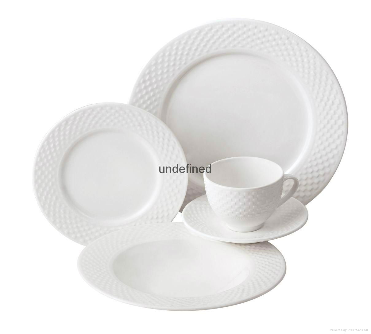 20pcs embossed white porcelain dinner set 4