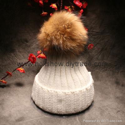 Hot Selling Plain Knitted Women Winter Real Racoon Fur Pom Pom Beanie Hat Cap 4