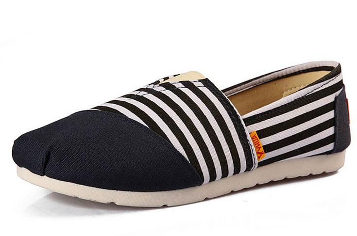 Casua Rubber Sole Flat  Slip On canvas shoes For Women