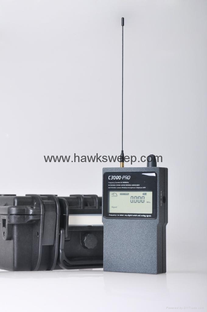 Professional Digital Wideband Pocket RF Bug Detector Frequency Counter