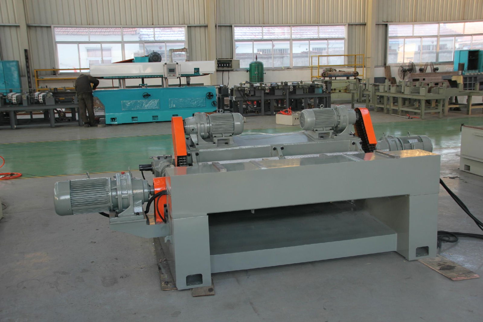 no spindle veneer peeler  2