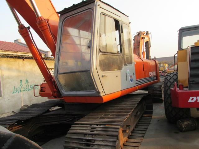Used HITACHI Excavator EX200 in good condition 2