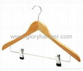 good quality wooden suit hangers 3