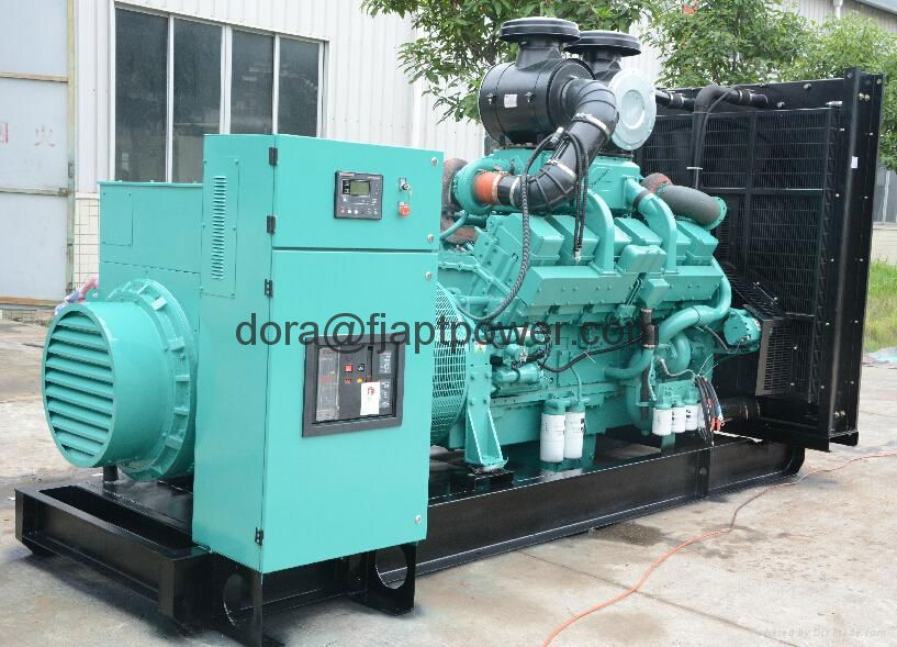 Industrial Diesel Generators Powered by Cummins Engine With 3 Phase Alternator 3