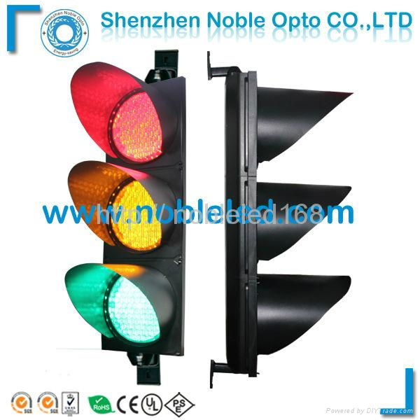 200 mm led traffic light with yellow housing  2