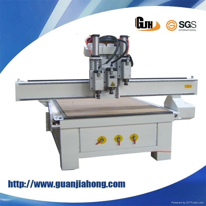 Three workstage auto tool changer ATC cnc router machine  2