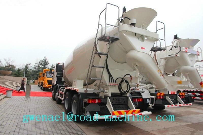  Concrete Mixer Truck Sinotruk HOWO 4-16cbm 6/8x4 EuroⅢ 400L Energy-Saving  2