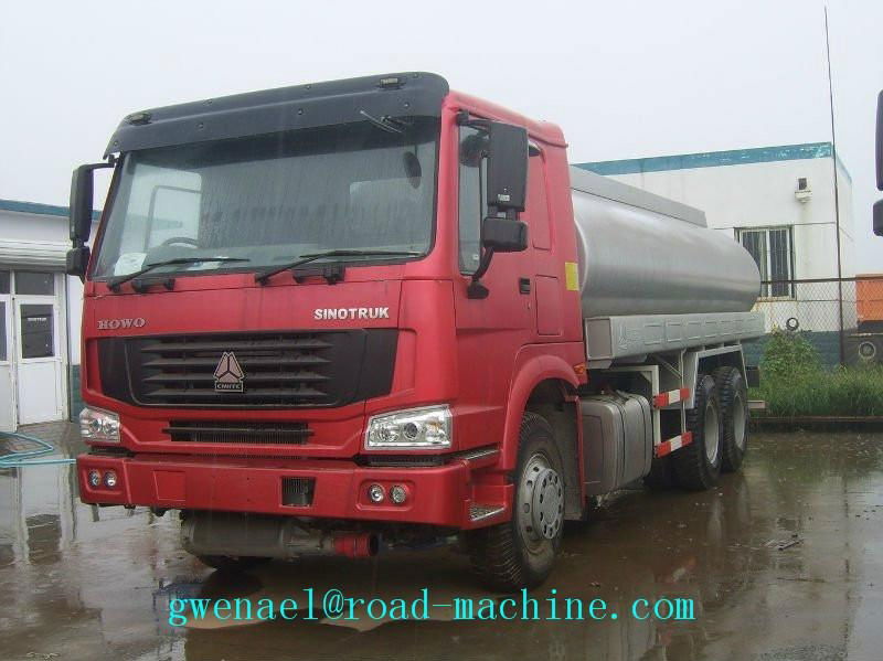 WATER, OIL TANK SINOTRUK 4x2or6x4or8x4  from3 to 45m3 capacity EUROIIorEURO III  4