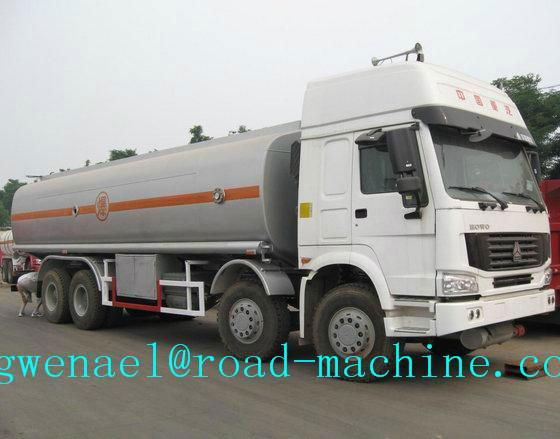 OIL TANK SINOTRUK HOWO 6x4or8x4 25000L  EUROIIorEURO III ZZ4256M2946F 5