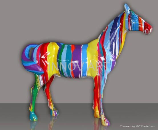 artistic painted animal sculpture art 2