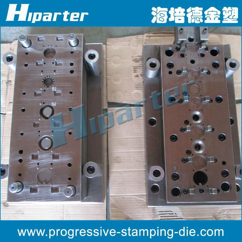 China metal clamp ring stamping die maker