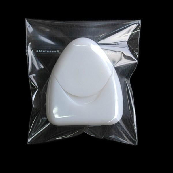 Triangle shape mint flavor dental floss with FDA certificate