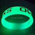 cheap custom pvc silicone bracelets