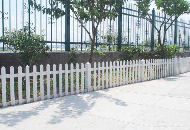 aluminium artificial grass garden fencing