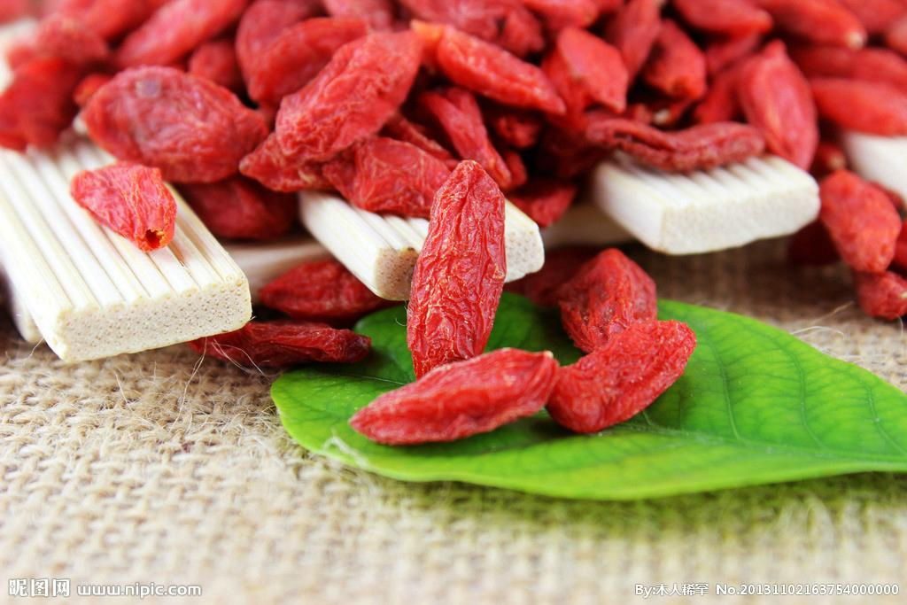 Dried Goji Berry Supply from Ningxia China 420pcs/50g