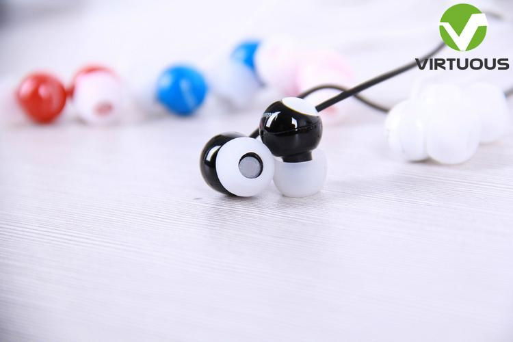 Five color mp3 in ear earphones high quality earphones 3