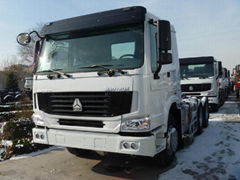 SINOTRUK HOWO 6X4 Tractor Truck for sale