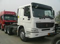 SINOTRUK HOWO 6X4 Tractor Truck for sale 2