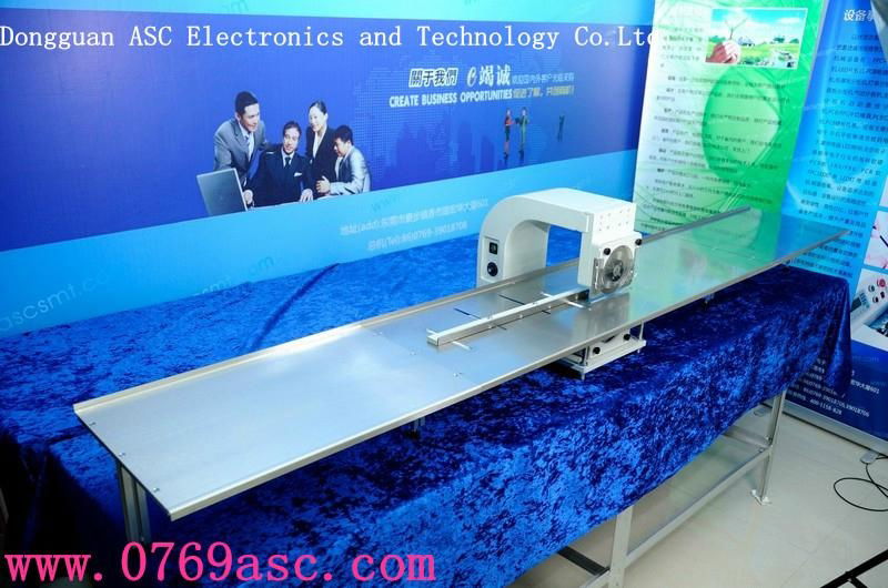 PCB cutting machine 