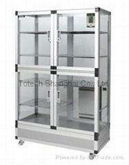 Acrylic dry cabinet