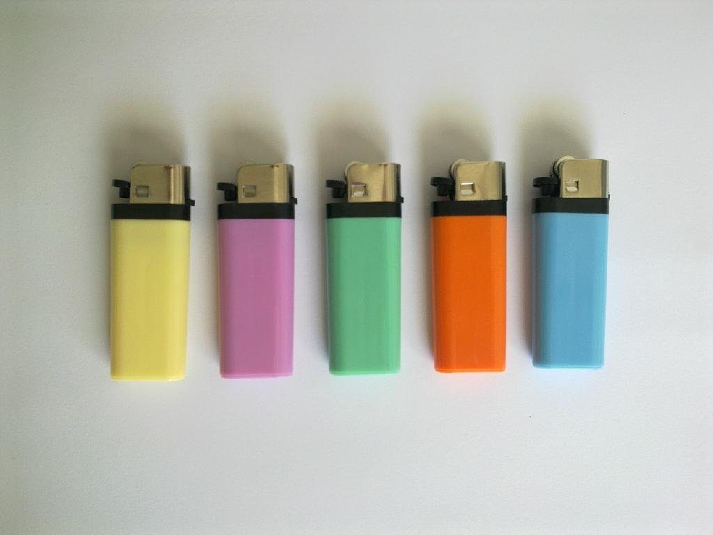 plastic  lighters  5