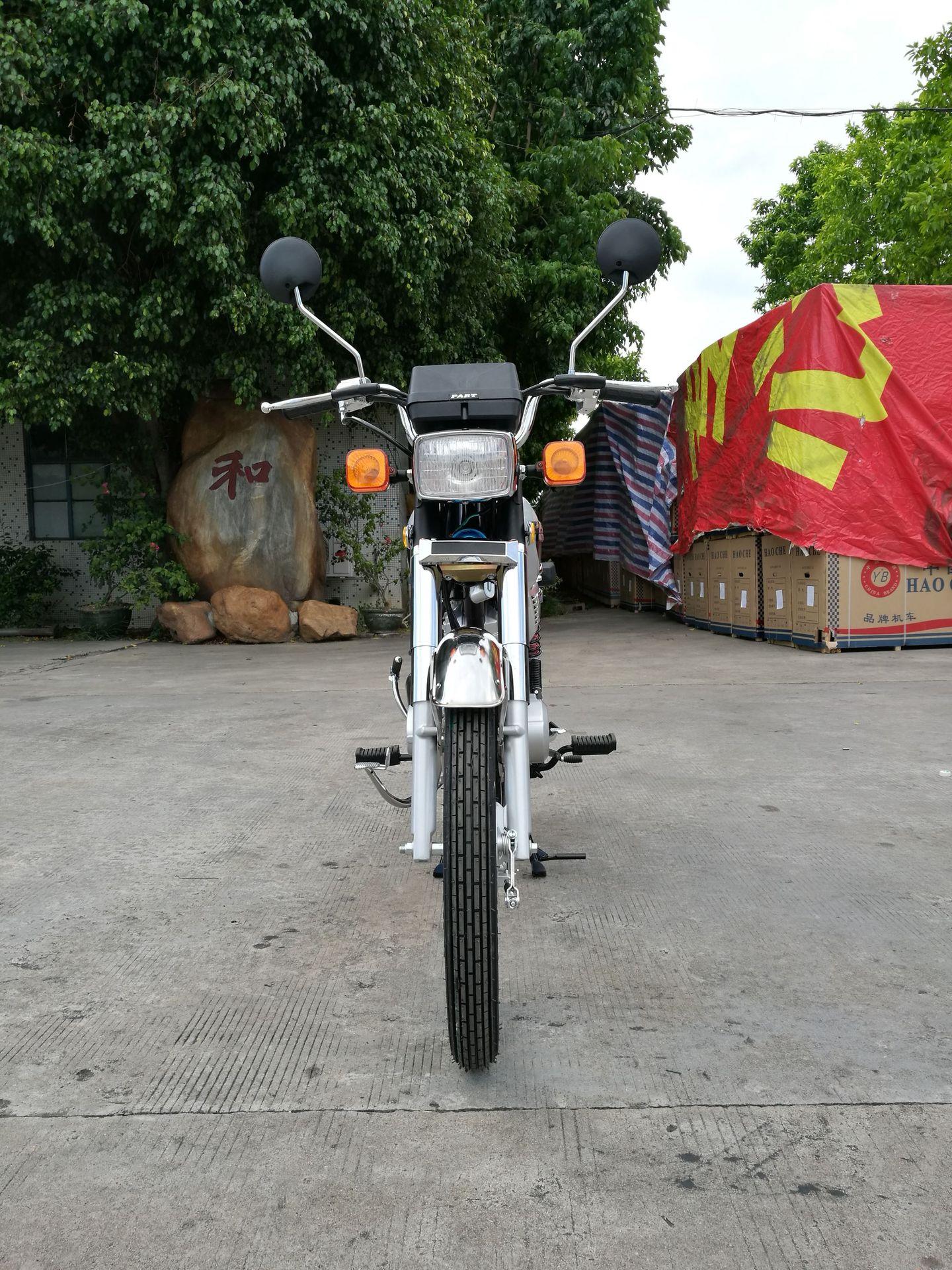 CG125 PART AKKAD出口代工CG125型跨騎式摩托車 2