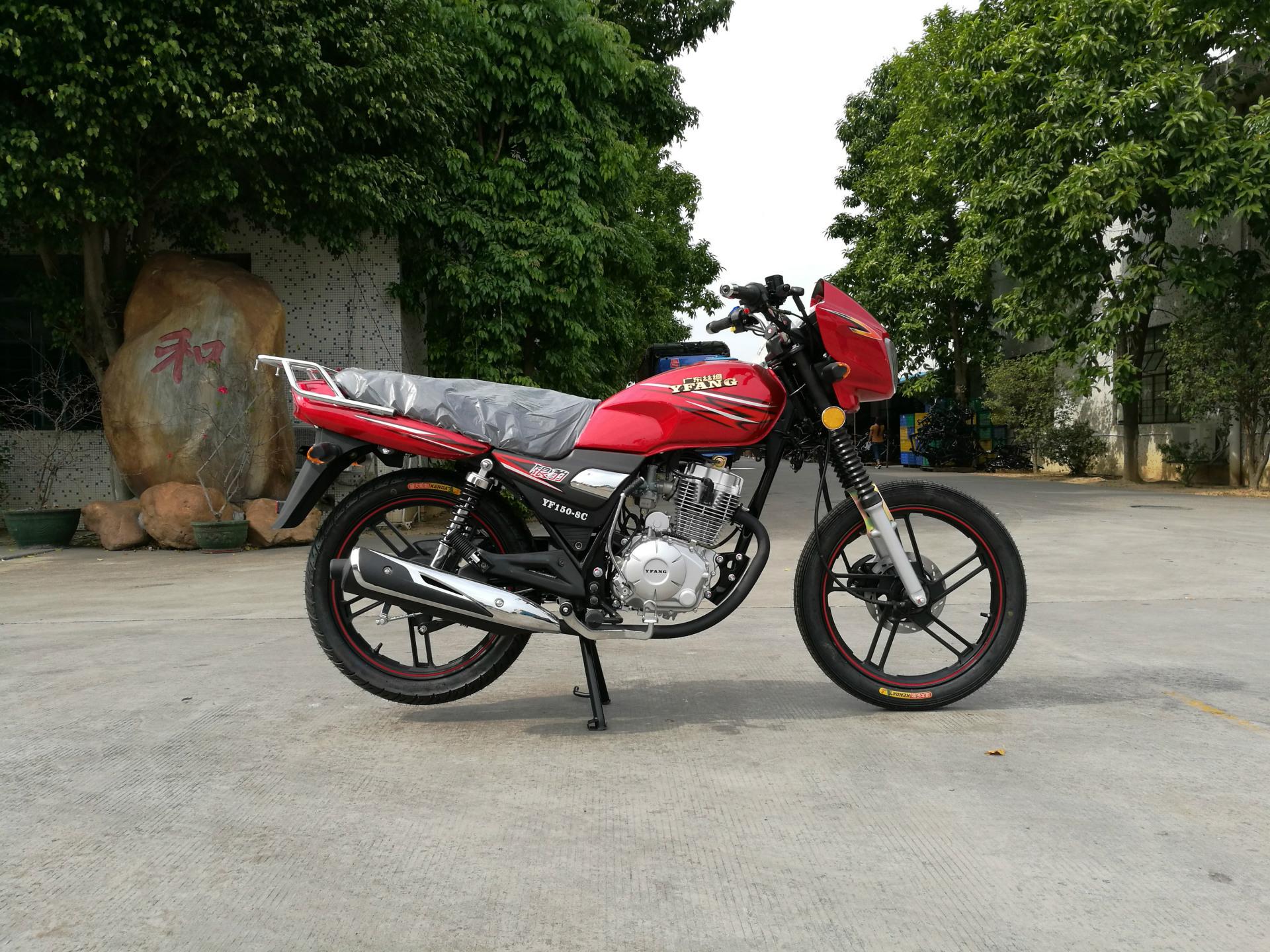 可與鈴木互換的高品質GS125型HJ125-7A銀豹出口摩托車
