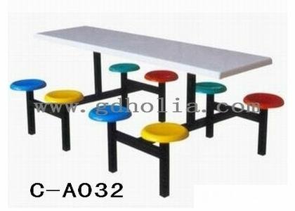 玻璃鋼彎曲木餐桌椅 5