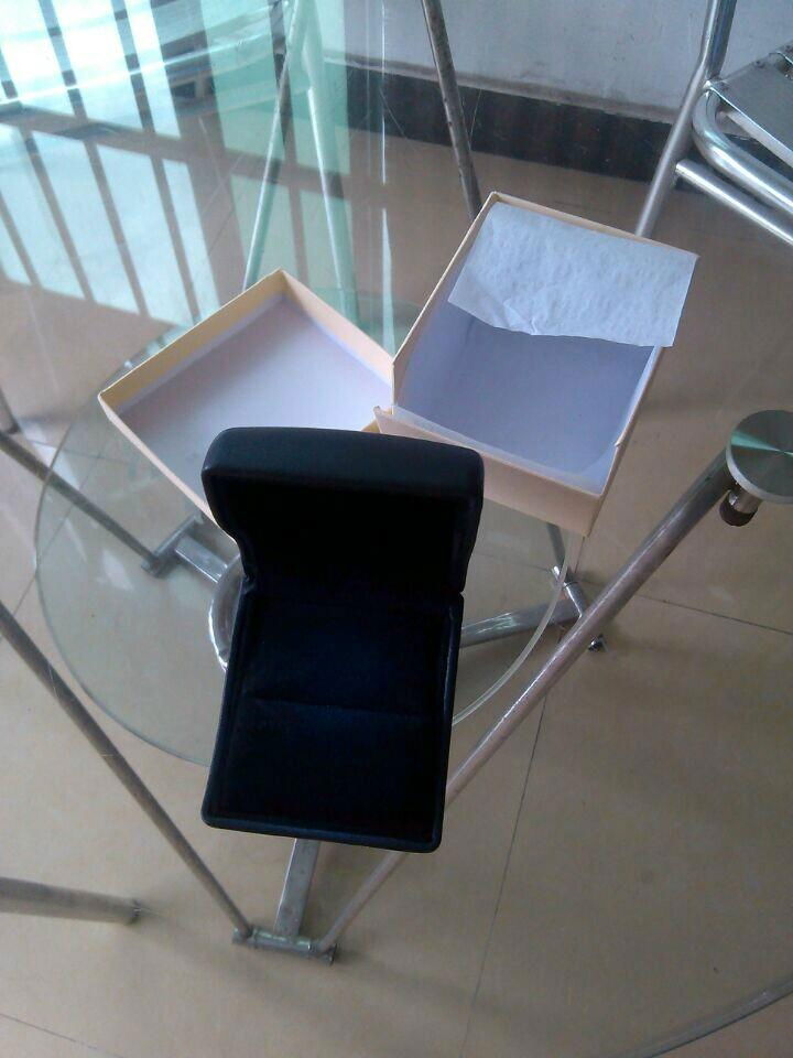 RING BOX WITH LED LIGHT 2